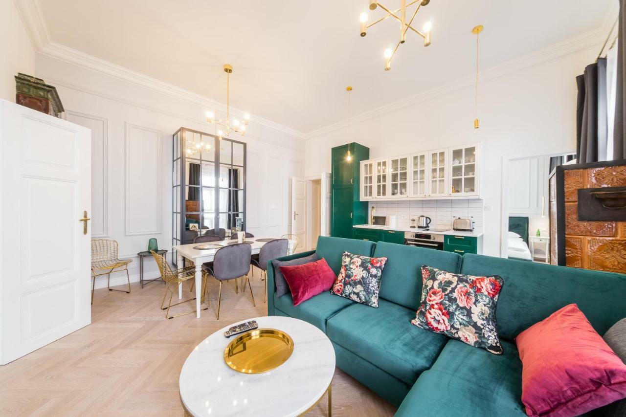 Apartment Deluxe Old Town Sw. Krzyza Wawelofts Krakau