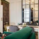 Apartament Deluxe Old Town św. Krzyża WAWELOFTS
