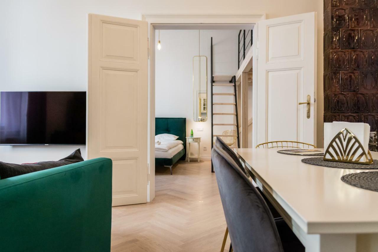 Apartament Deluxe Old Town św. Krzyża Wawelofts *